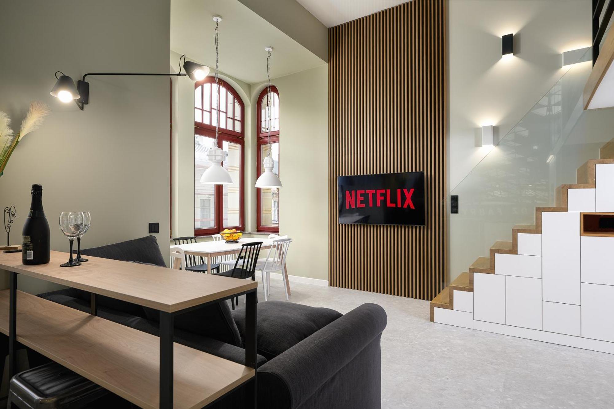 Апартаменты Loft Piotrkowska 37 Лодзь Экстерьер фото